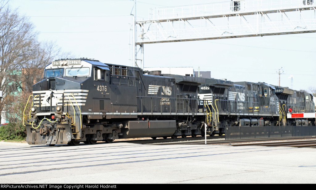 NS 4376 leads train 350 across Cabarrus Street